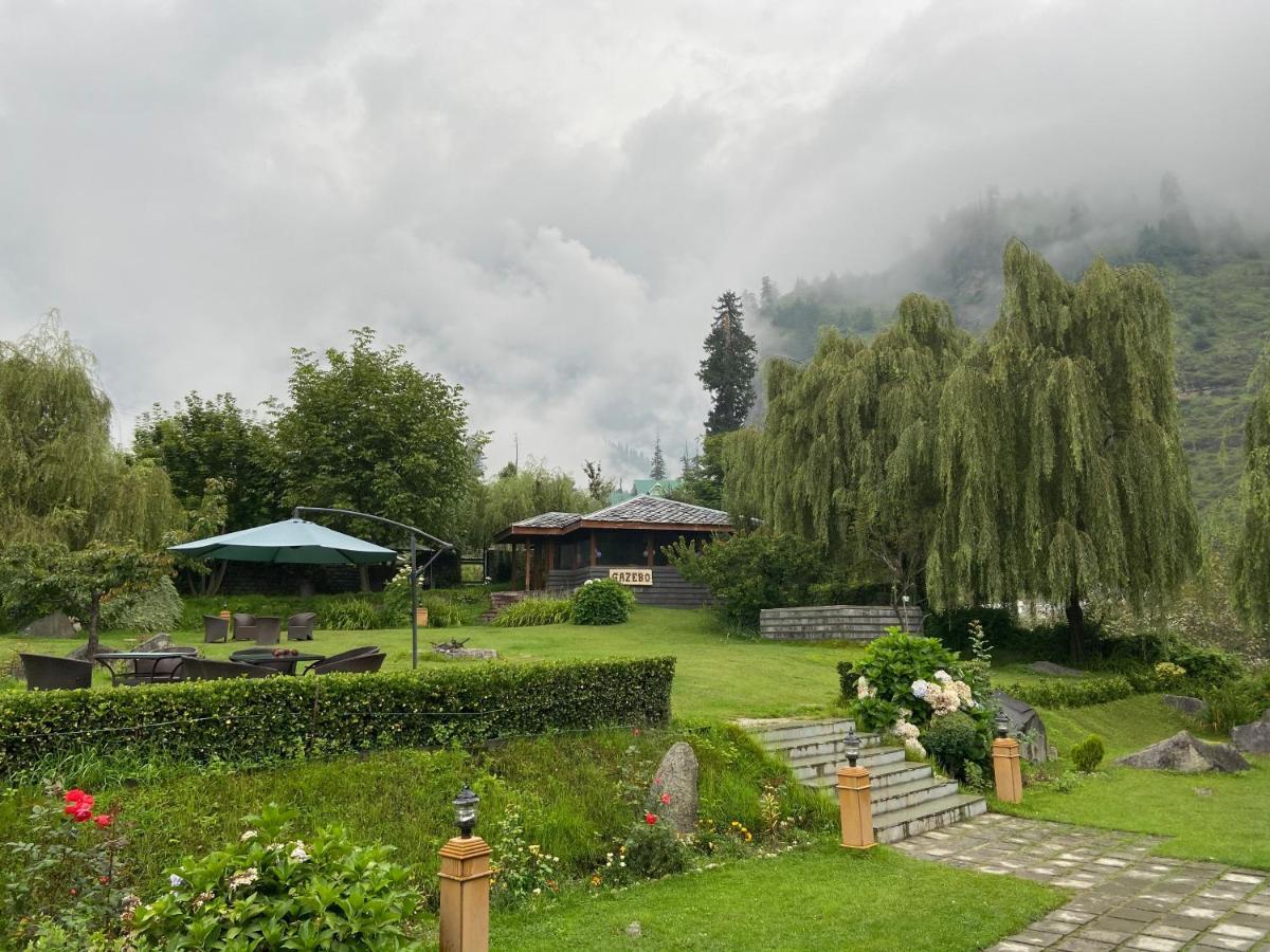 Solang Valley Resort Manāli Eksteriør bilde