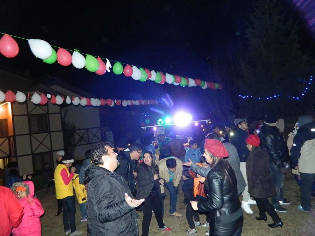 Solang Valley Resort Manāli Eksteriør bilde