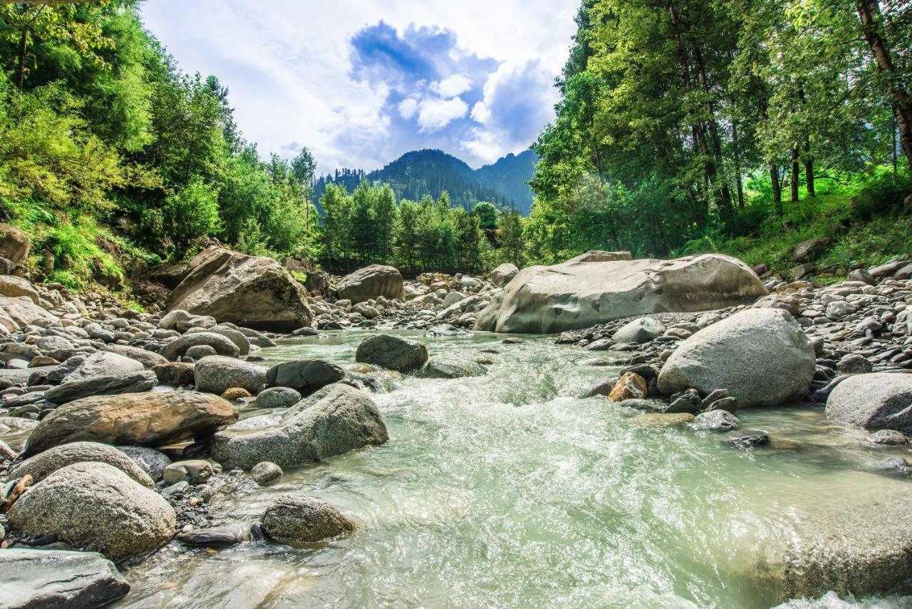 Solang Valley Resort Manāli Eksteriør bilde