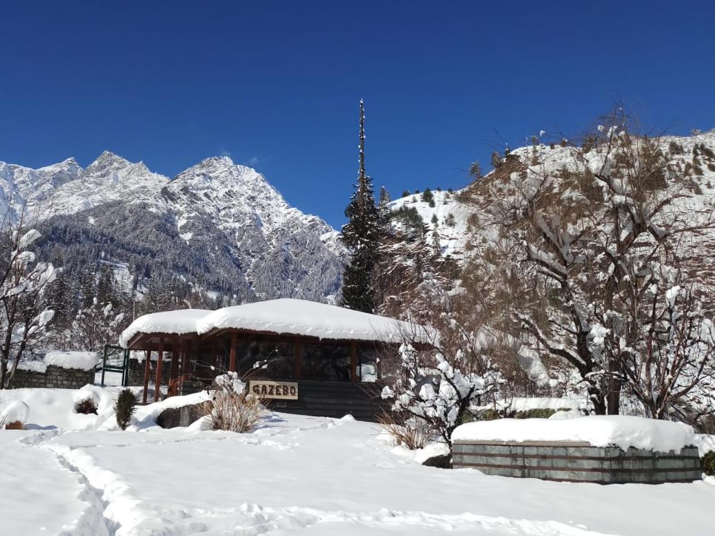 Solang Valley Resort Manāli Eksteriør bilde