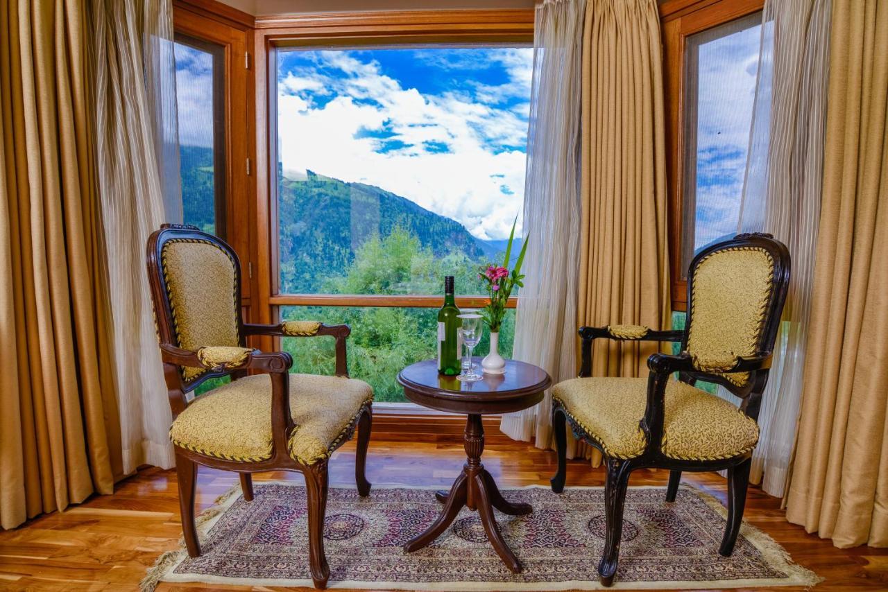 Solang Valley Resort Manāli Eksteriør bilde