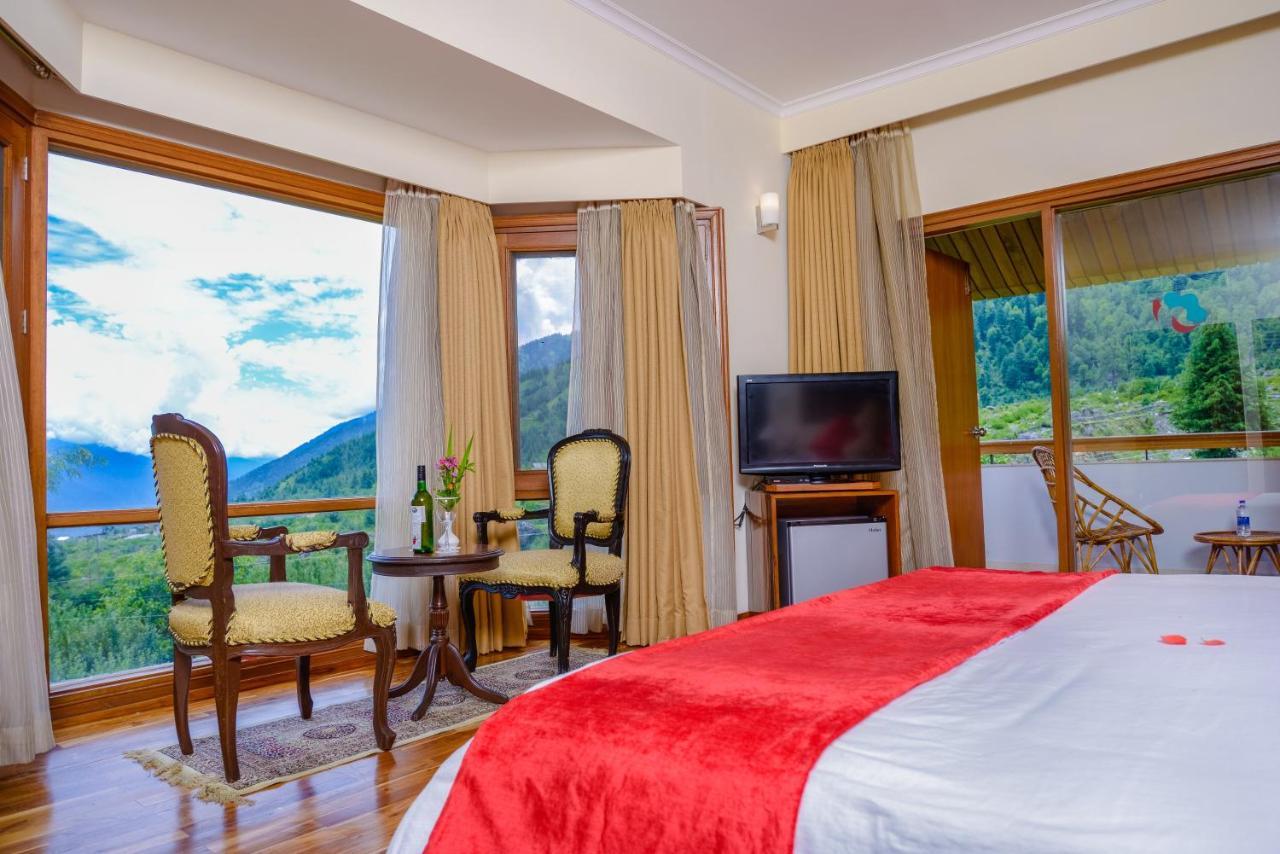 Solang Valley Resort Manāli Eksteriør bilde